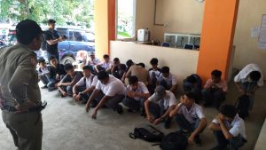 Membolos, 30 Pelajar Parepare Terjaring Razia Tim Kasih Sayang Satpol-PP