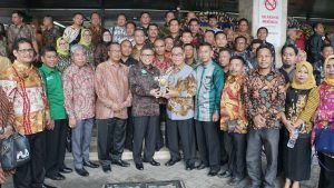 Komitmen Jaga Kebersihan Lingkungan, Parepare Dianugerahi Piala Adipura