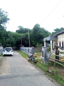 Desa Kabba Kini dipasangi Tiang Lampu Permanen