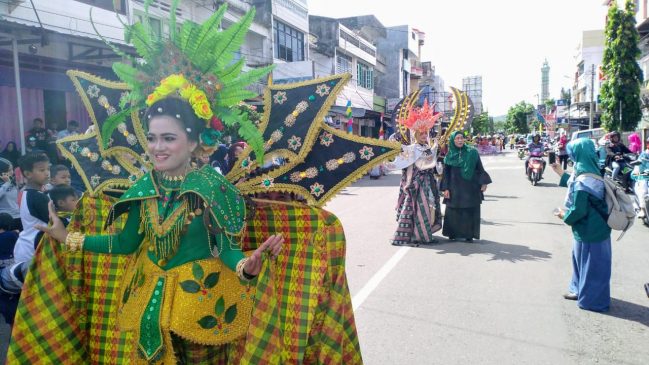 HUT Kota Ke-59, Parepare Gelar Pawai Budaya