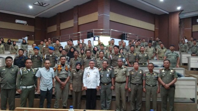 Taufan Sebut Satpol-PP Garda Terdepan Penegakan Perda