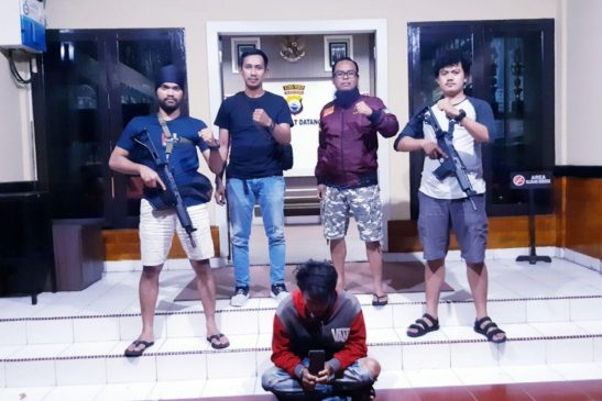 Satreskrim  Amankan Pelaku pencurian Hp, ini modusnya