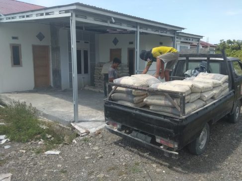 Kapolres Mamuju Utara, Sumbang 100 Zak Semen Pembangunan mushallah Nur Ilmi