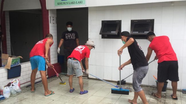 Wujud Kepedulian, Speed Monkey Canangkan Bersih Masjid Setiap Dua Pekan