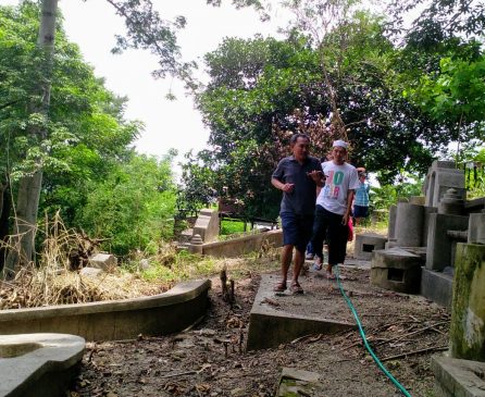 Direktur PDAM Bersama Lurah Labukkang Beri Solusi Terkait Air Bersih Yang Dikeluhkan Warga