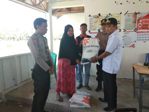 Polres Pasangkayu, Awasi Penyaluran Bansos