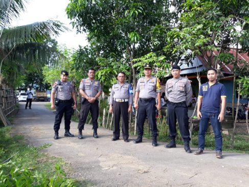 Personil Polsek Minasatene Pengamanan Kampanye Caleg.