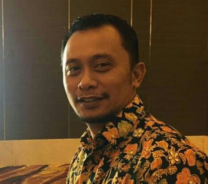Warga Pasangkayu, Protes Pembangunan Tanggul Sungai Lariang
