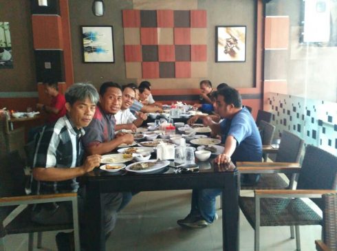 Ketua KONI Parepare Ajak Media  Silaturahmi di Cafe Gazzas