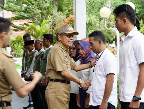Wali Kota Parepare Imbau 856 Linmas di TPS Bersikap Profesional