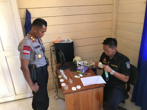 Kapolres Nunukan Kunker ke Krayan   Lakukan Tes Urin Anggota Polsek