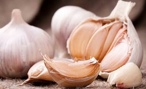 Disperindag Parepare Rilis Harga Bawang Putih dan Ayam Kampung Mahal