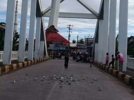 Beton Jembatan Takkalasi Jatuh, Rekayasa Lalulintas Diterapkan