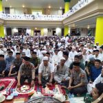 Jamaah Tabligh Akbar Di Masjid Agung Membludak