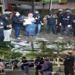 PEKAT IB Bagikan Sejumlah Al Quran dan Masker