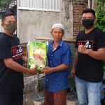 Aksi Nyata LSM Incare Bagikan Beras, Warga Mengaku Senang dan Berterima kasih