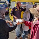 Pekat-Ib Parepare Berbagi Berkah Kepada Warga Pengguna Jalan