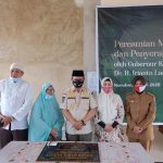Bupati Laura Dampingi Gubernur Irianto Lambrie Resmikan Masjid Darul Faidzin