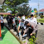Musnahankan Miras, Camat Dan Kepala Desa Apresiasi Kinerja Kapolsek Bumi Raya