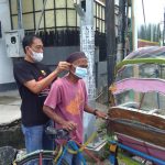 Pare’s Jip Club Parepare Maknai Hari Ulang Tahun Parepare Ke-61 dengan Pembagian Masker dan Stiker