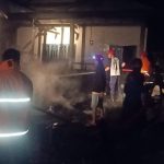 Dipimpin Syafruddin Sjam, Damkar Parepare Dikerahkan ke Lokasi Kebakaran di Poros Pinrang – Parepare