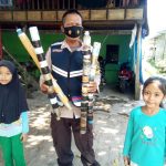 Amankan Puluhan Mercon  Buatan, Bhabinkamtibmas Polsek Minasatene Berikan Himbauan Kepada Anak anak