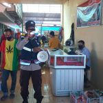 Bhabinkamtibmas Bersama Puskesmas Minasatene Sambang Warga dan Berikan Himbauan Patuhi Protokol Kesehatan