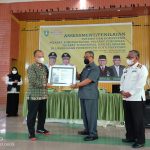 Serahkan Penghargaan BKN Award, Kepala BKN Makassar Apresiasi Kemajuan Kinerja dan Kepegawaian Parepare