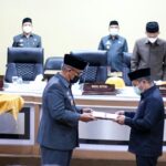 DPRD – Pemkot Menetapkan Perda Perubahan Tentang Retribusi Jasa Usaha