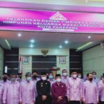 Ketua Hikma Parepare Dilantik Sekaligus Penyerahan KTA di Auditurium BJ Habibie