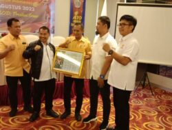 Kadir  Halid Mundur, Surianto  Ketua PSTI Sulsel