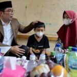 Gubernur Ridwan Kamil Kunjungi Korban Kecelakaan Truk di Bekasi