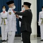 Gubernur Ridwan Kamil Kukuhkan Paskibraka Jabar 2022