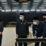 Gubernur Ridwan Kamil Tandatangani Perubahan KUA dan PPAS Anggaran 2022