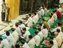 Taufan Pawe Gelar Zikir di Masjid Terapung Bj Habibie Sambut Tahun Baru Islam 1445 Hijriah