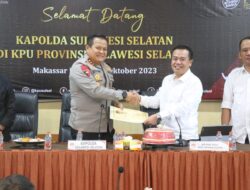 Kapolda Sulsel Berkunjung Ke KPU Sulsel dan Cek Gudang Surat Suara KPU di KIMA