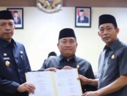 Rapat Paripurna DPRD: Penandatanganan Nota Kesepakatan KUA- PPAS APBD 2024