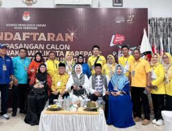 KPU Parepare Terima Pendaftaran Bacalon Erat Bersalam, Awal Yanto : Paslon Kedua Mendaftar