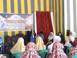 Erat Bawakan Hikmah Maulid Nabi di Kelompok Pengajian Ummul Humaerah