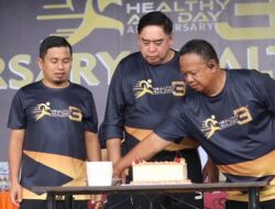 Peringati Hari Jadi Ke-3 Komunitas Jogging Healthy All Day Parepare di  Hadiri Pj Walikota  Abdul Hayat Gani Dan Walikota Terpilih Tasming Hamid