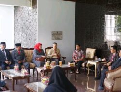 Evaluasi Kinerja Dinas Lingkungan Hidup Kota Parepare Digelar di Rumah Jabatan Wali Kota