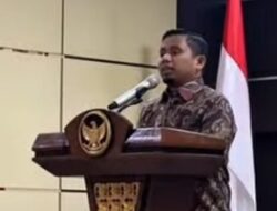 Malam Anugerah Pendidikan 2025: Pemerintah Kota Parepare Beri Penghargaan Guru dan Kepala Sekolah Terbaik