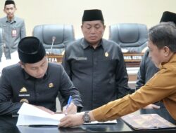 Wali Kota Tasming Hamid Teken Persetujuan Bersama Ranperda Pertanggungjawaban Pelaksanaan APBD 2024