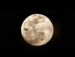 Supermoon Terdekat Abad ini, Langit 7 Oktober 2025 Menyala Lebih Terang Dari Biasanya