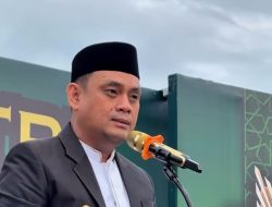 Wakil Wali Kota Parepare Melaksanakan Shalat Idul Fitri di Lapangan Andi Makkasau dan Mengucapkan Selamat Idul Fitri 1447 H