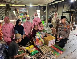 Giat Bantuan Sosial Ibu Ketua Bhayangkari Cabang Pangkep Kepada Warga Penderita  Lumopuh Mnahun