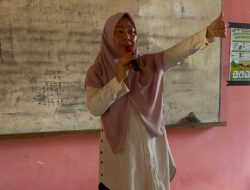 Kenalkan Virtual Reality ke Pelajar, SMPN 13 Ajak Kadis Jadi Sahabat Belajar
