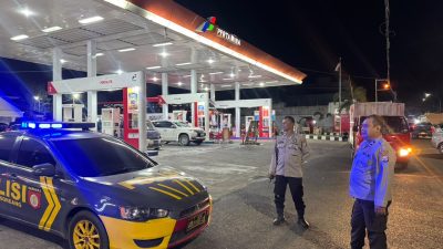 Siaga Hingga Dini Hari, Personel Polsek Soreang Gencarkan Patroli Blue Light di Soreang