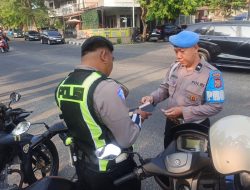 Sebelum Tertibkan Masyarakat, Anggota Polres Parepare Diperiksa Disiplinnya