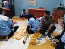 Sambang Warga, Bhabinkamtibmas Desa Kabba Kunjungi Kegiatan Pelatihan Menjahit yang selenggarakan BLK Pangkep